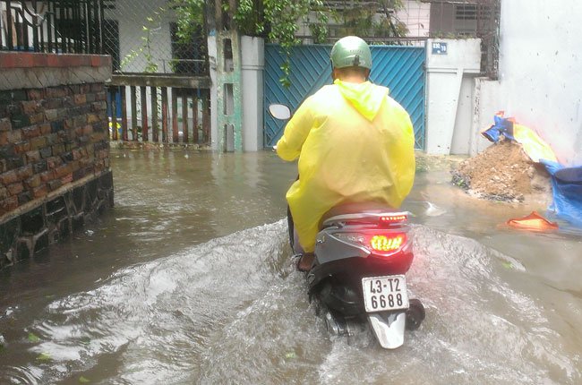 Bão khiến 2 người chết, 10 thủy điện ngưng hoạt động