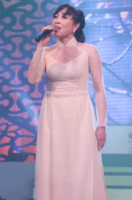 Đêm nhạc Đoàn Chuẩn - Từ Linh Đêm nhạc Đoàn Chuẩn - Từ Linh