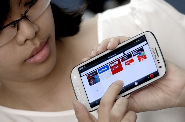 Opera hợp tác với VinaPhone tung gói cước tiết kiệm