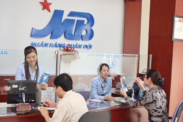 MB cho doanh nghiệp vay vượt số dư tài khoản tại Lào