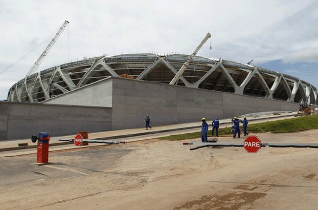 Tai nạn tại sân vận động World Cup 2014