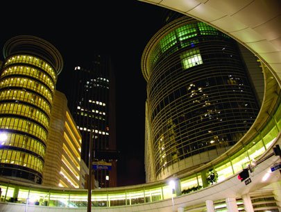 Giới chính trị và chủ công ty: thịnh vượng nhờ quan hệ