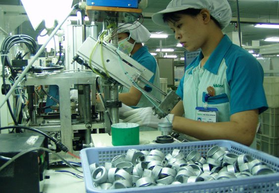 FDI và nguy cơ phân hóa kinh tế Việt Nam