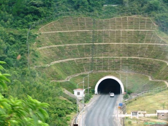 Dừng thu phí hầm đèo Ngang từ 10-7