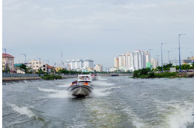 TPHCM: Sắp mở tour du ngoạn kênh Nhiêu Lộc bằng thuyền