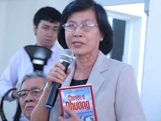 TPHCM: Chủ tịch phường phải ký hàng ngàn chữ ký mỗi ngày