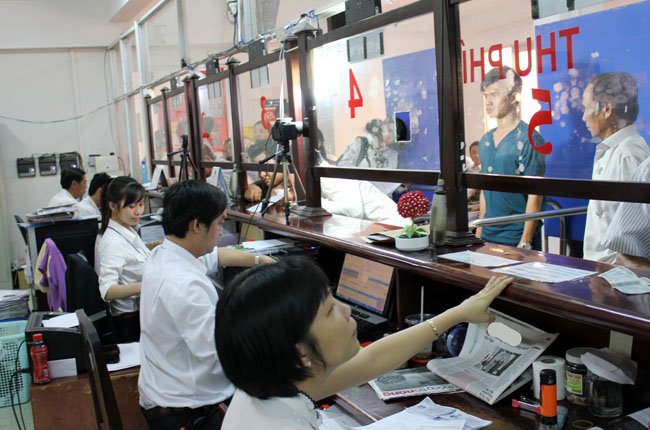 Từ nay đổi bằng lái xe không phải khám sức khỏe