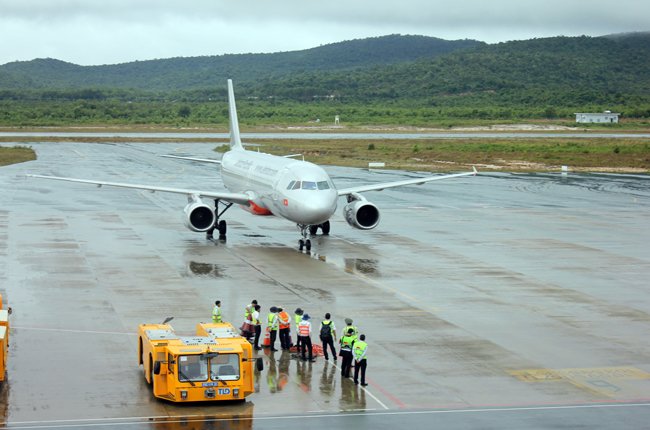 Sau cảng biển, nhiều nhà đầu tư muốn mua sân bay