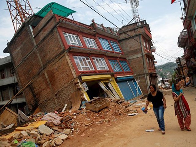 94 người thiệt mạng vì động đất mới, Nepal lo dư chấn