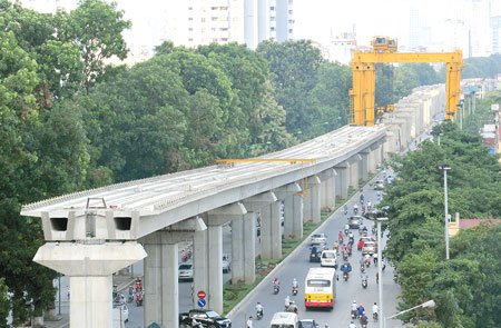 Phải mua 13 đoàn tàu của Trung Quốc là bất khả kháng