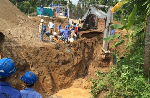 Vỡ đường ống sông Đà lần thứ 13: 70.000 hộ dân mất nước