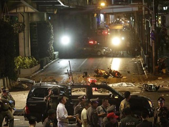 Nổ bom ở Bangkok: đồng baht xuống thấp nhất 6 năm
