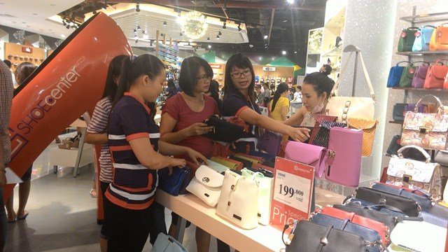 Khai trương Vincom Quang Trung TPHCM