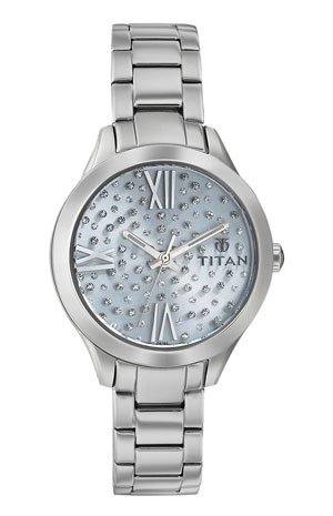 Đồng hồ Titan giới thiệu bộ sưu tập mới 2015