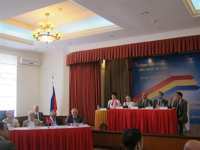 DN Nga nhắm tới thị trường y tế và xây dựng Việt Nam
