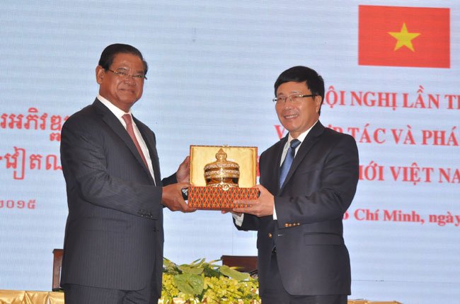Việt Nam-Campuchia nhắm đến trao đổi thương mại 5 tỉ đô la Mỹ