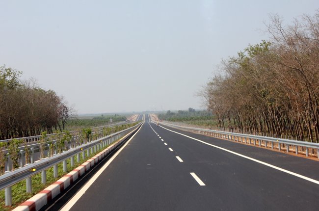 Khởi động dự án đường cao tốc Viêng Chăn – Hà Nội