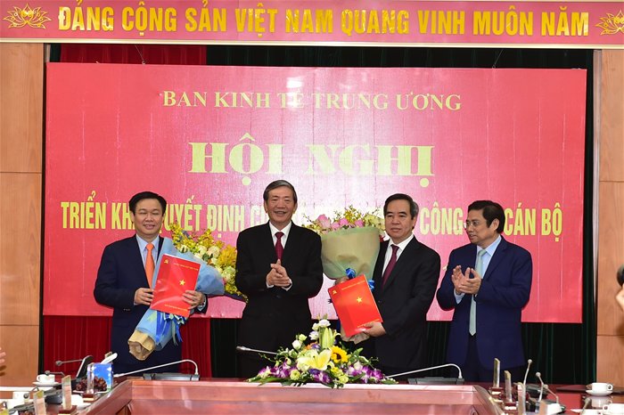 Ông Nguyễn Văn Bình nhậm chức Trưởng ban Kinh tế TW