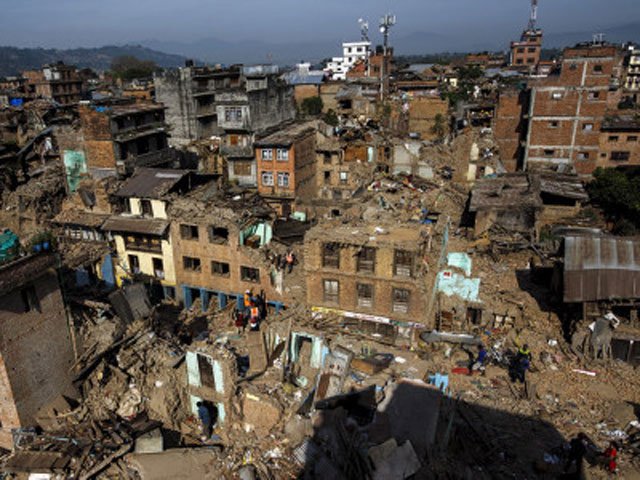 Một năm sau động đất, Nepal vẫn ngổn ngang