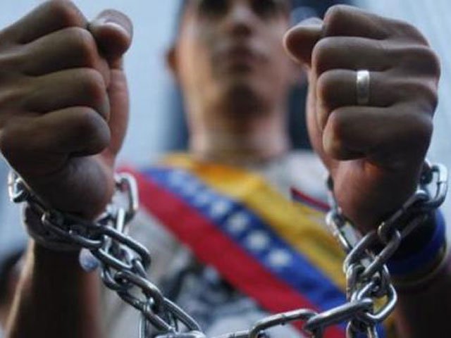 Nguồn gốc khủng hoảng Venezuela: nền kinh tế tự do bị “bóp nghẹt”