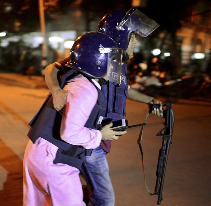 Khủng bố ở Bangladesh: nhiều người nước ngoài bị giữ làm con tin
