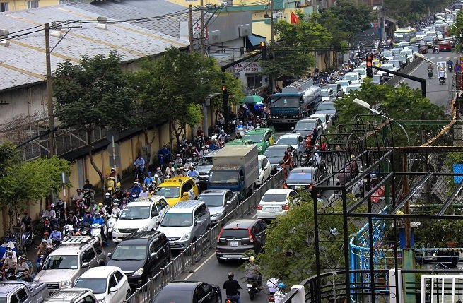 Quận 4 kiến nghị mở rộng đường Nguyễn Tất Thành