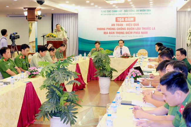 Thuốc lá lậu làm thất thu thuế 10.000 tỉ đồng/năm