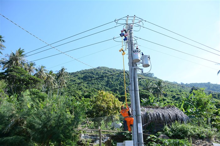 Kiên Giang hoàn thành dự án cung cấp điện vượt biển