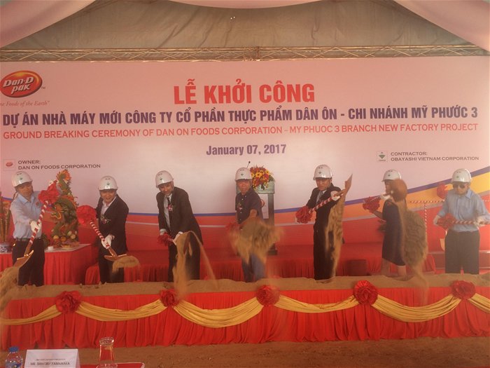 Dân Ôn khởi công nhà máy chế biến hạt điều