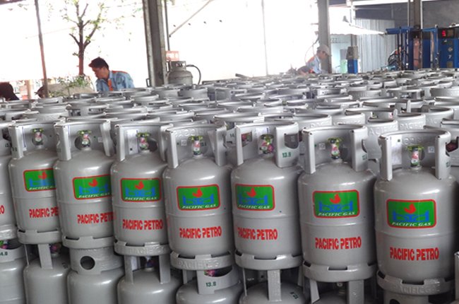 Giá gas tăng thêm 28.000 đồng/bình