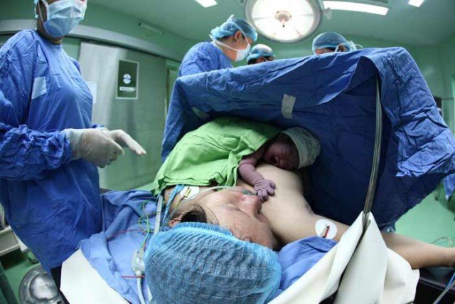 Thụ tinh ống nghiệm ở Việt Nam rẻ hơn rất nhiều nước