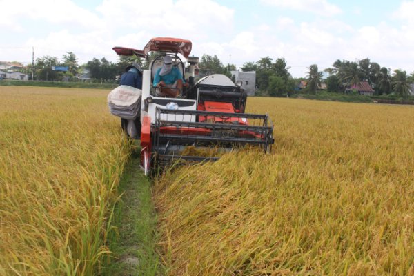 Bộ trưởng Nông nghiệp “đặt” đại sứ tìm thị trường cho nông sản