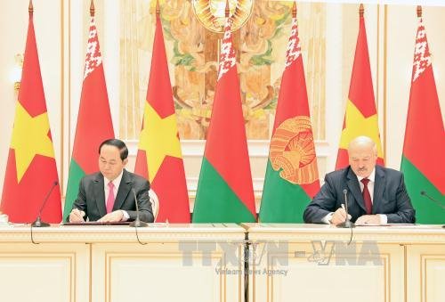 Sẽ thành lập liên doanh ô tô Việt Nam-Belarus 