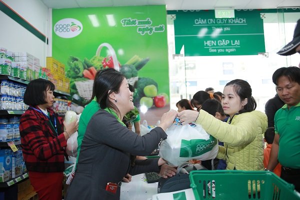 Saigon Co.op mở hai cửa hàng Co.op Food đầu tiên tại Hà Nội