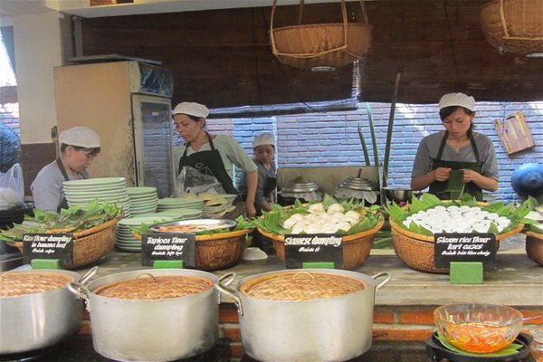 Lời giải khác cho đề bài homestay Hội An