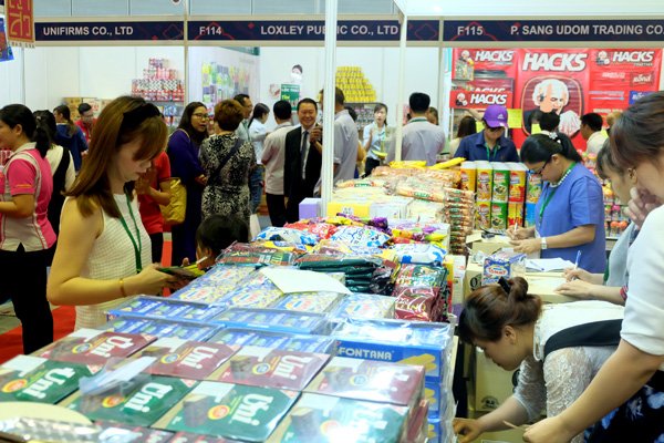 Người Việt ngày càng chuộng hàng Thái, Hàn, Nhật