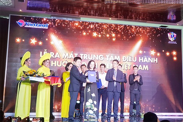 Hướng dẫn viên du lịch có thêm chỗ để 