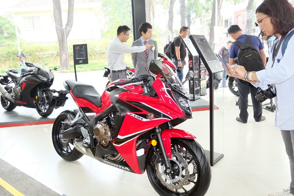 Honda CB500R 2018 chốt giá 176 triệu đồng tại Malaysia