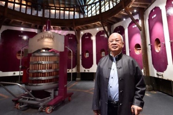 Trung Quốc dồn dập thâu tóm các lâu đài rượu vang của Pháp
