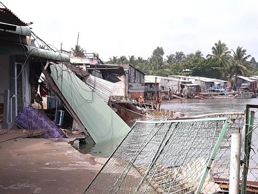 Địa phương được “trao quyền” xử lý sạt lở trong trường hợp khẩn cấp