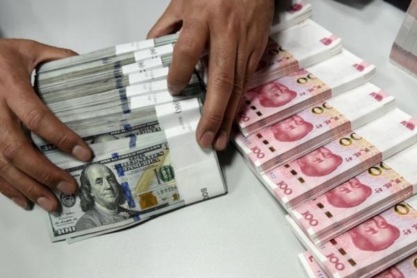 Gánh nợ 3.000 tỉ đô la đe dọa kinh tế Trung Quốc