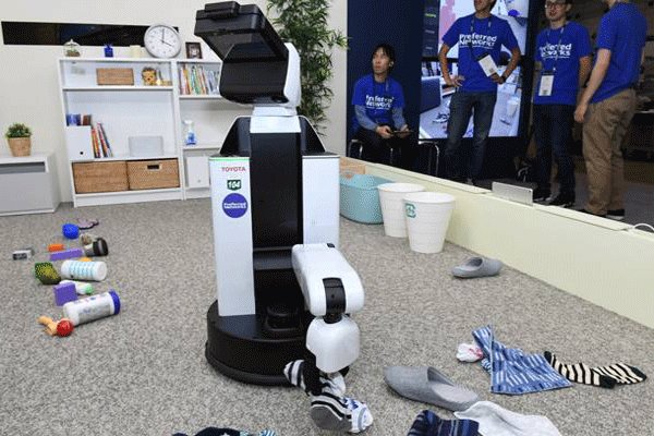 Toyota đặt cược vào robot giúp việc nhà