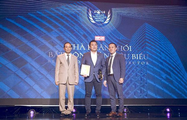 DKRA Vietnam lần thứ hai được vinh danh “Nhà phân phối bất động sản tiêu biểu”