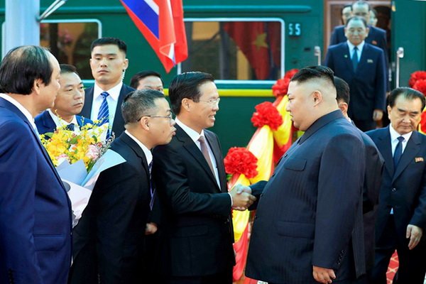 Lãnh đạo Triều Tiên Kim Jong Un tới Việt Nam