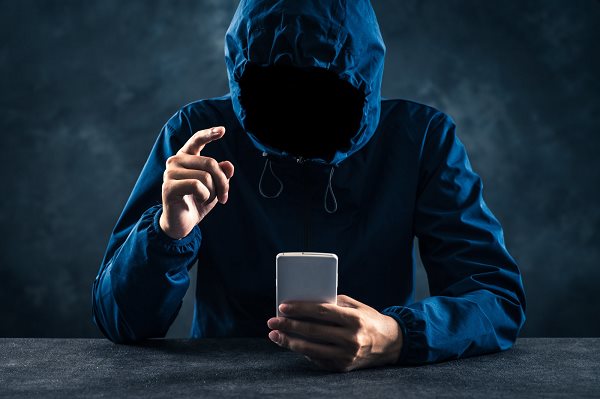 Tràn lan ứng dụng bí mật theo dõi người dùng smartphone