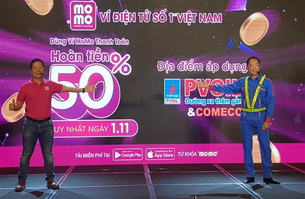 PVOIL muốn đẩy mạnh bán xăng không tiền mặt