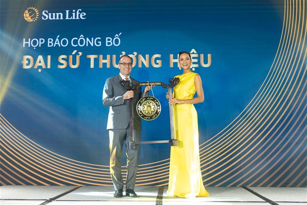 Sun Life Việt Nam tăng trưởng hơn 30% trong 9 tháng đầu năm