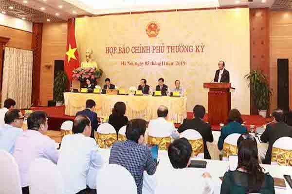Kinh tế Việt Nam đi ngược xu hướng “4 thấp