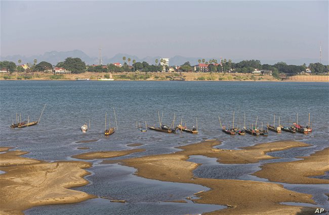 Thủy điện Trung Quốc “siết nước”, hạ lưu sông Mêkông sẽ hạn nặng hơn