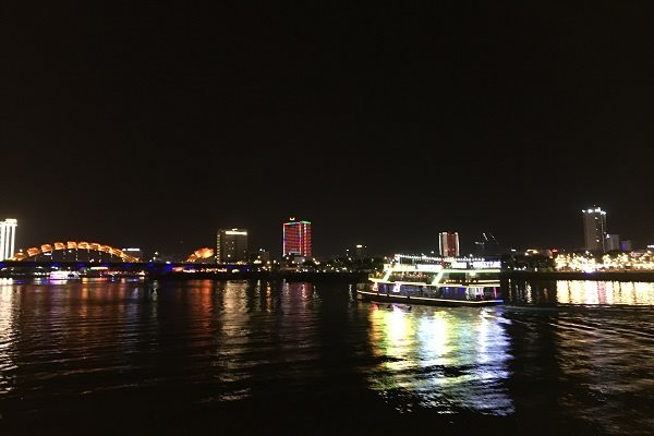 Đà Nẵng sắp có phố đi bộ, chợ đêm ở ven sông Hàn